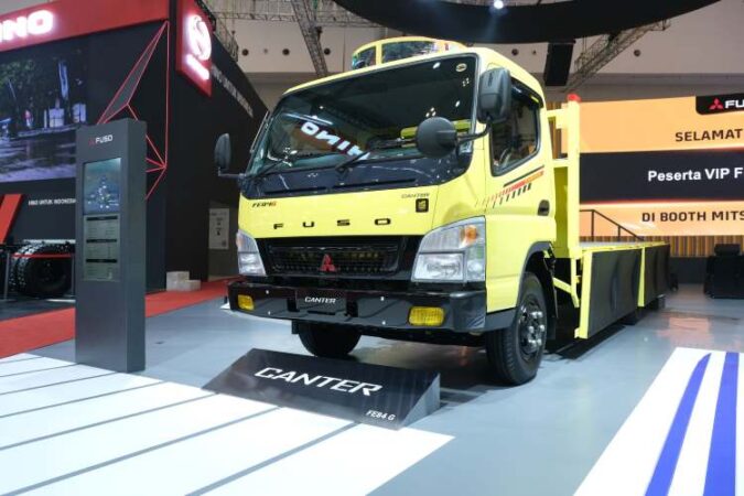Fuso Canter Special Edition