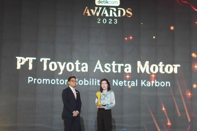 Penghargaan Promotor Mobilitas Netral Karbon